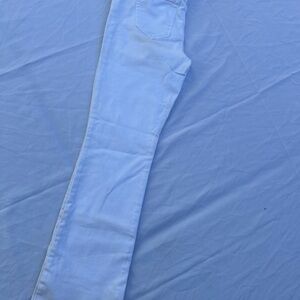 WHITE JEANS FOR WOMEN